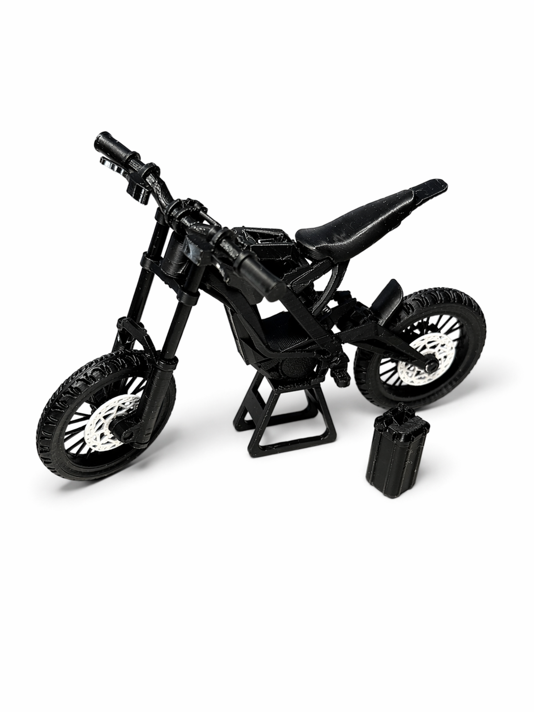 3D SURRON LBX NA KOŁACH SUPER MOTO