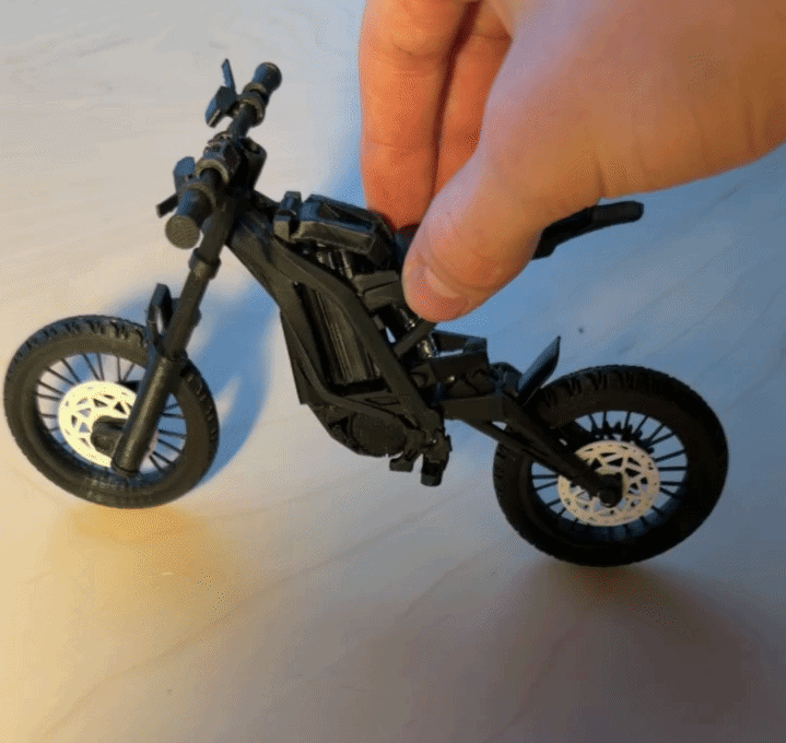 3D SURRON LBX NA KOŁACH SUPER MOTO